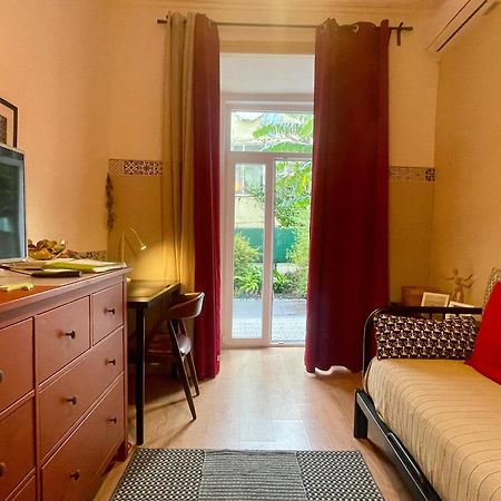 Sunny Orange Garden Apartment In Central Lisbon Exterior photo