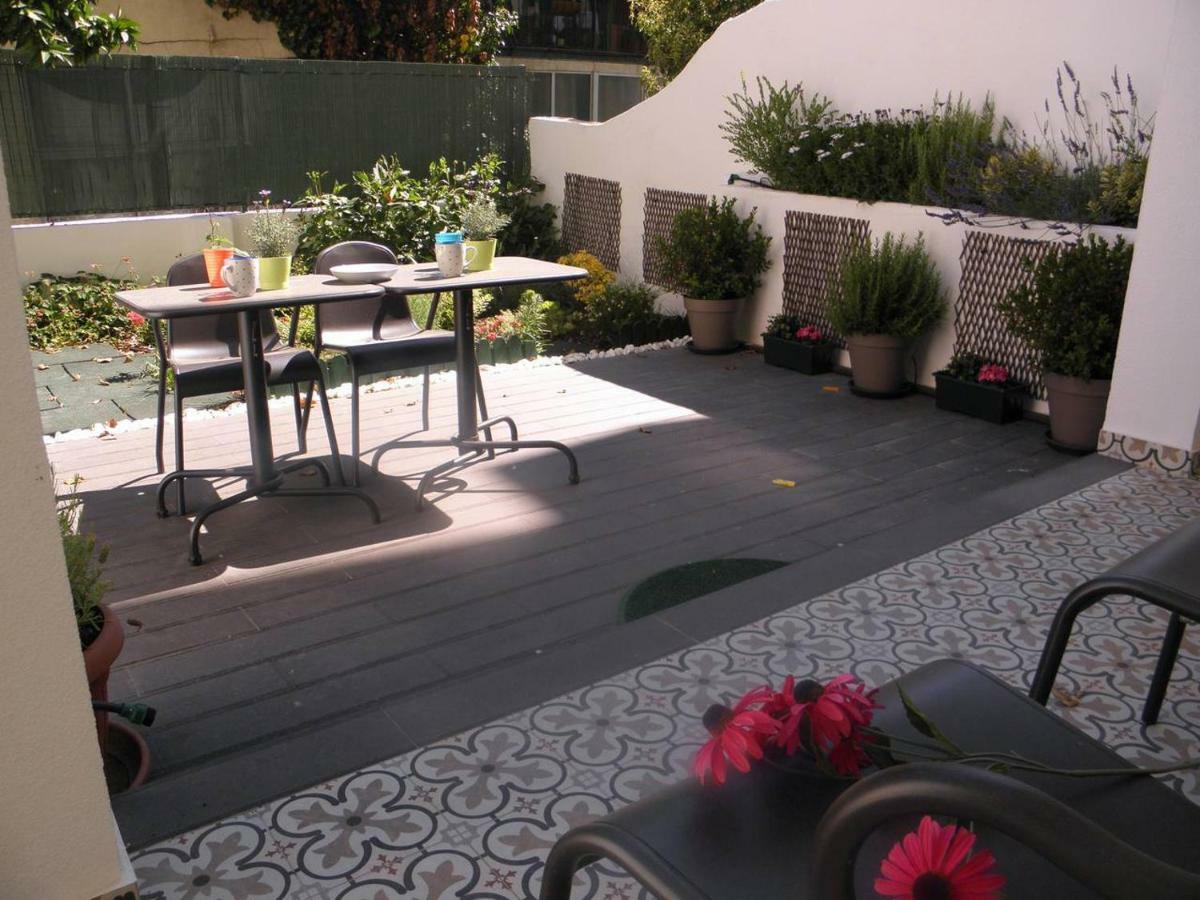 Sunny Orange Garden Apartment In Central Lisbon Exterior photo
